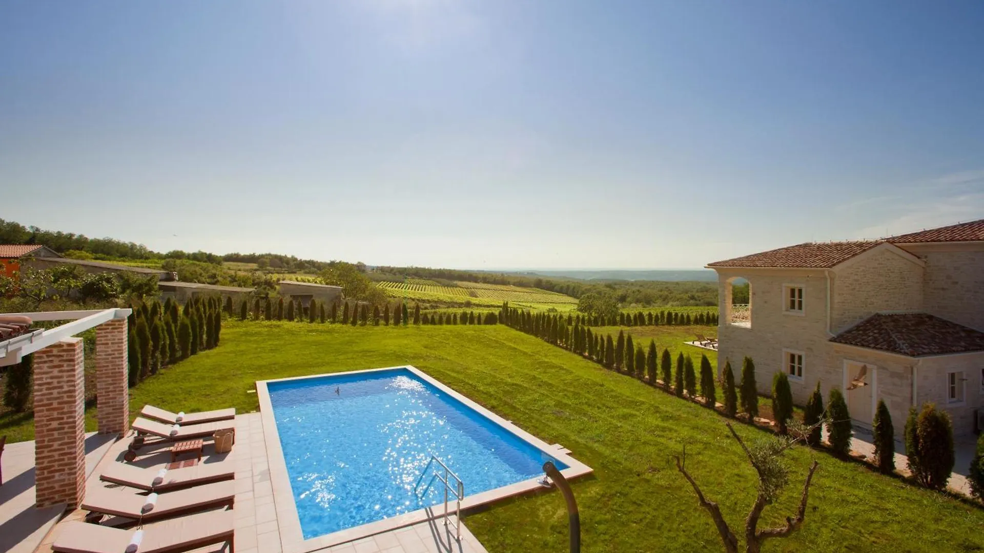 Villa Star